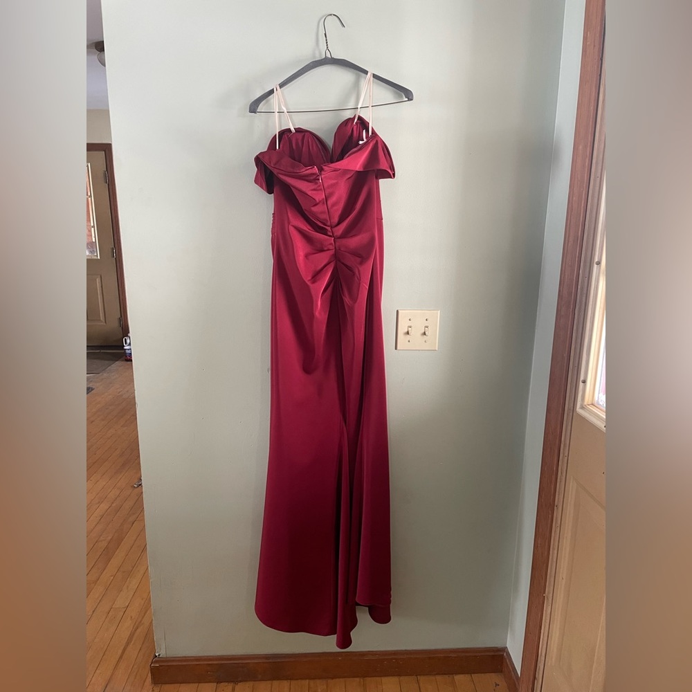 Burgundy Formal/Prom/Bridesmaid Dress View 3